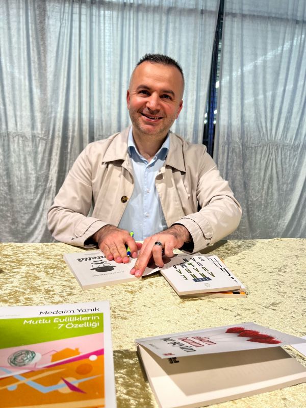 Brüksel'de Aileye Dair Dolu Dolu Üç Gün: BİF'ten Anlamlı Eğitim Programları